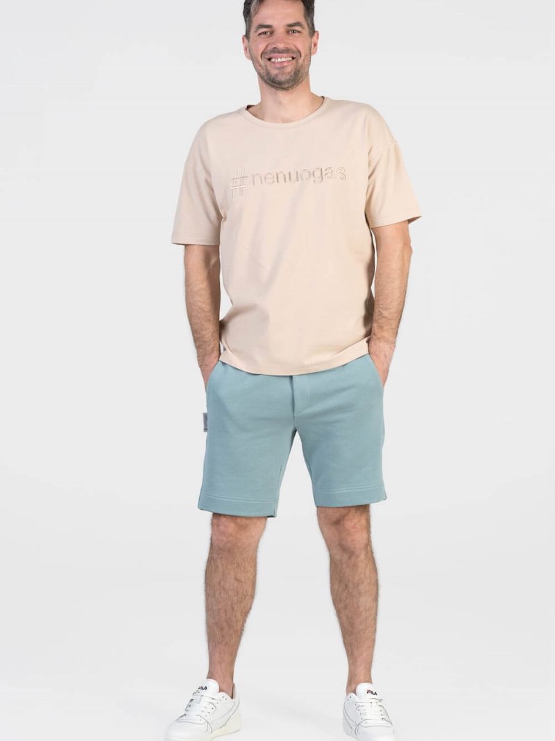 Šortai su kišenėmis