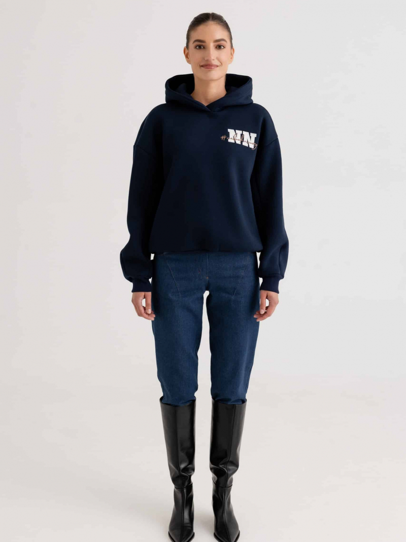 Džemperis plačiomis rankovėmis ir gobtuvu