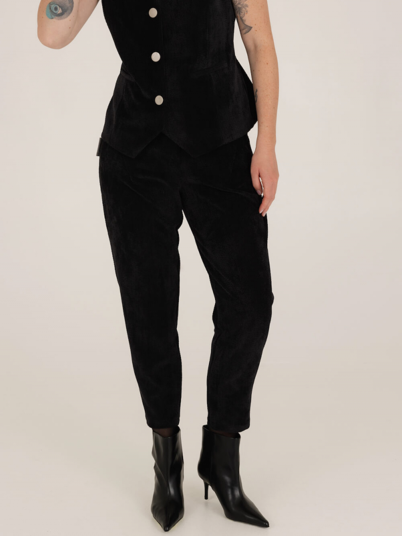 Velvetinės Mom tipo kelnės su kišenėmis