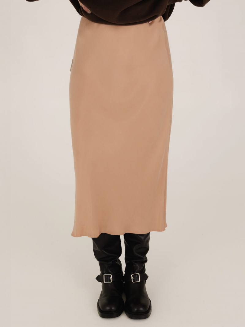 Ilgas, kreminės spalvos slip stiliaus sijonas