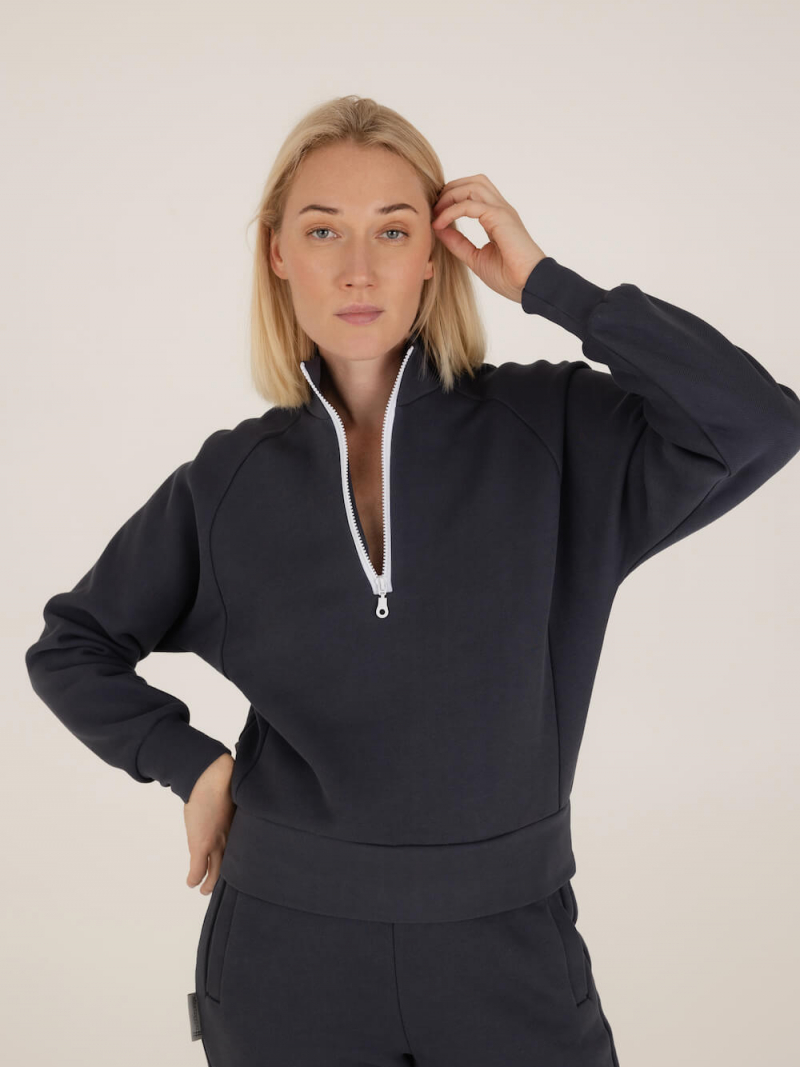 Džemperis su trumpu užtrauktuku