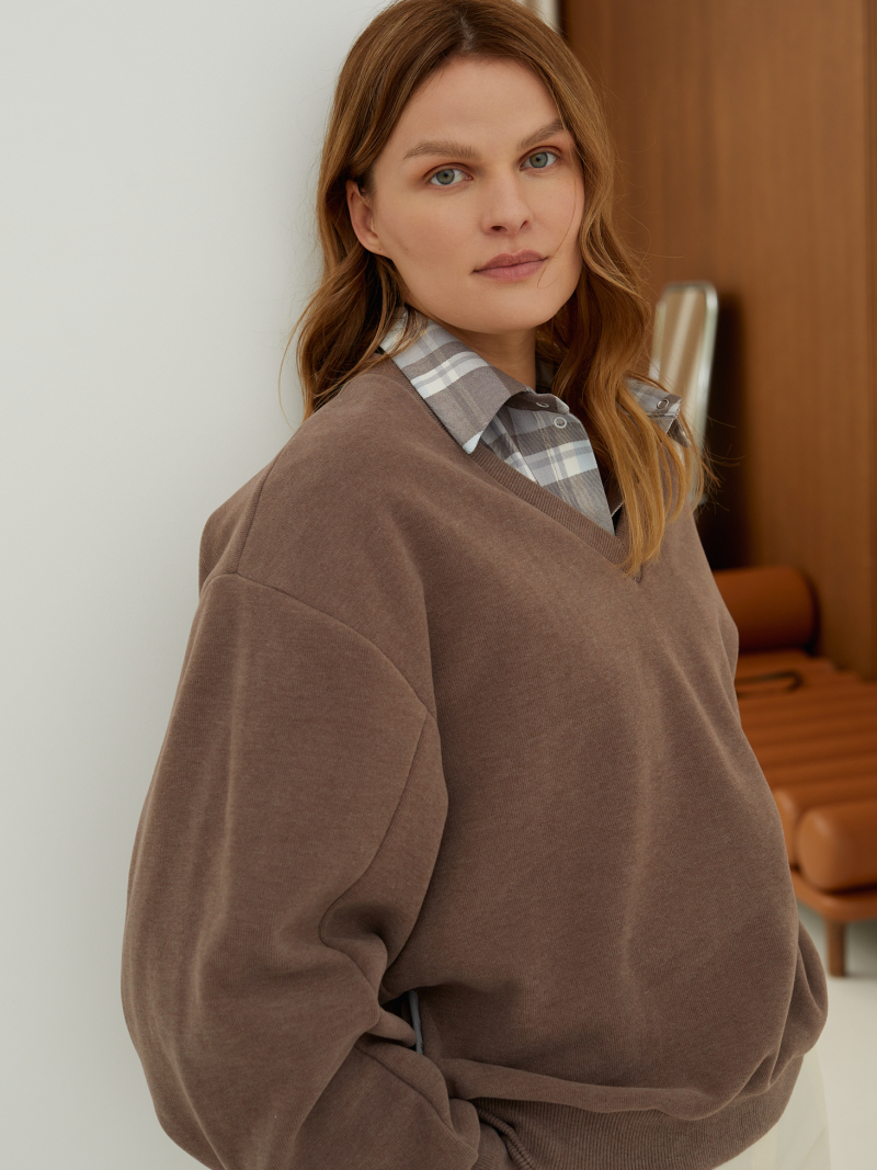 Megzto trikotažo oversized džemperis