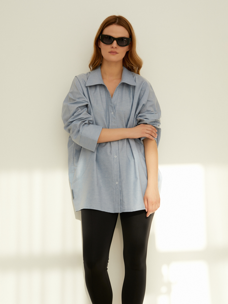 Oversized žydri marškiniai