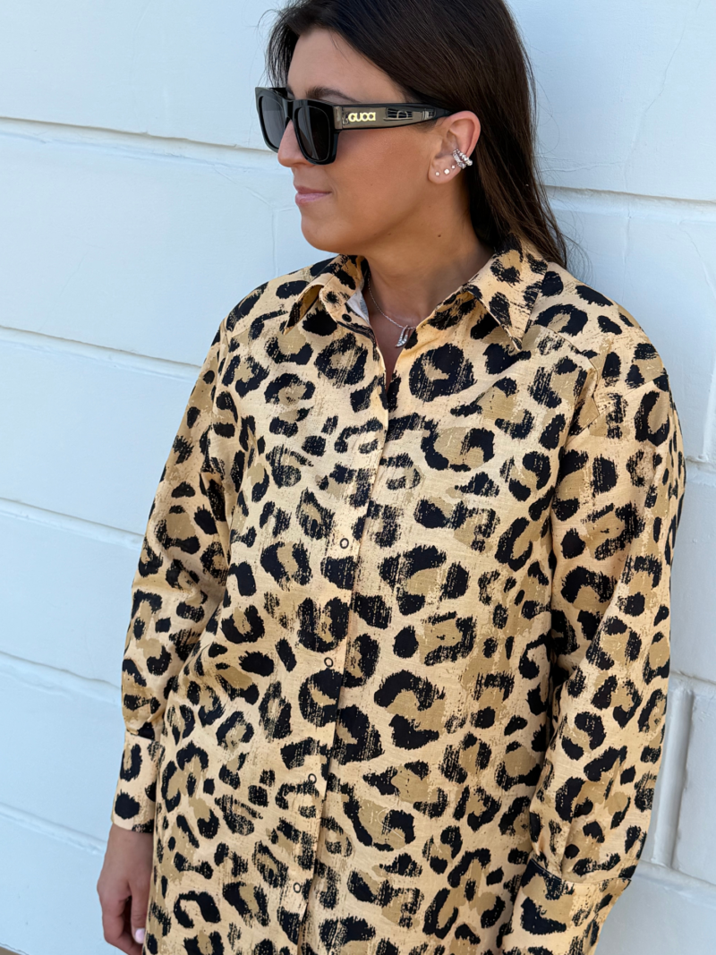 Lininė leopardo rašto suknelė